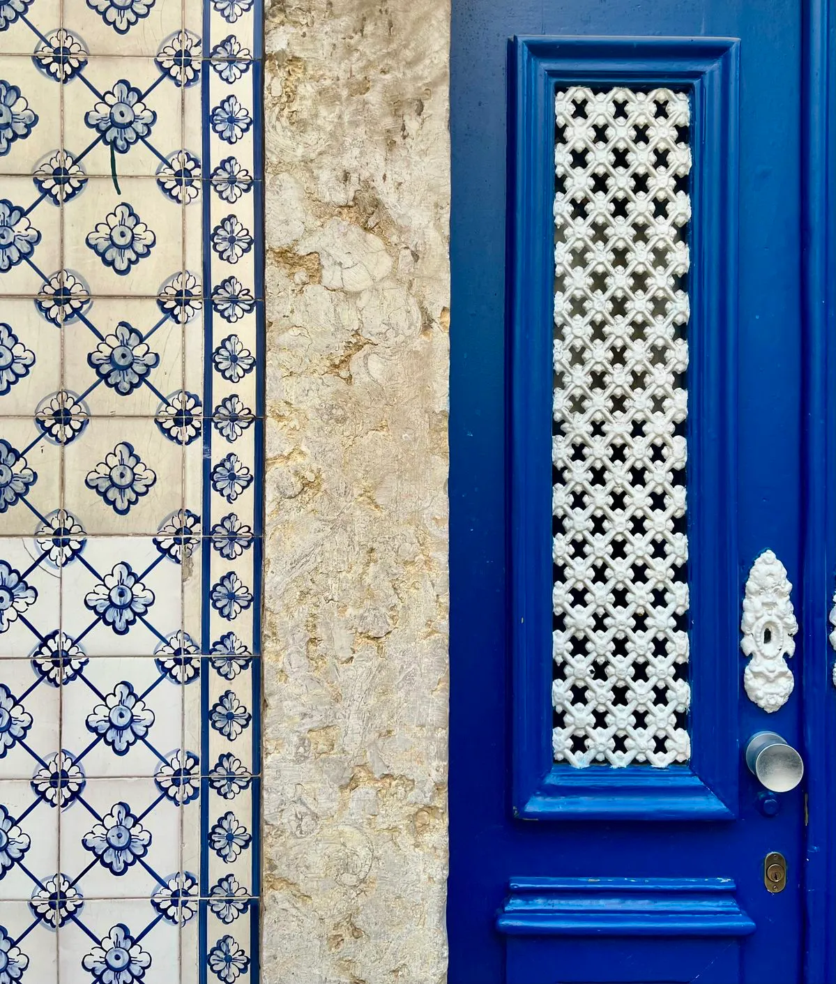 Traditional Portuguese architectural details